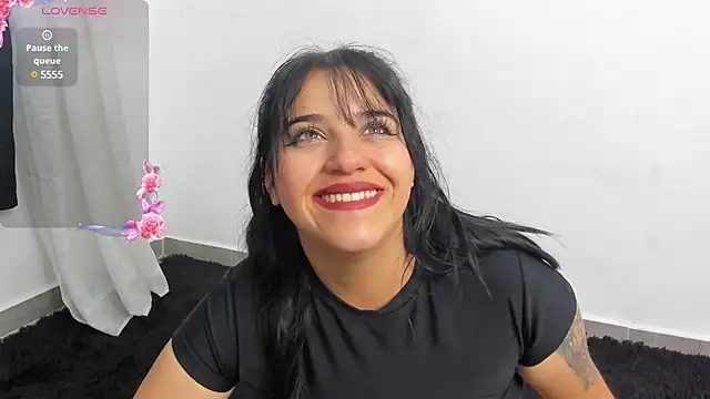 Snapshot of alyssa_magiic chatting on February 21, 2025, 6:37 pm alyssa magiic online show from February 21, 2025, 6:37 pm