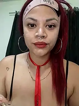 Snapshot of IamAlana_ chatting on March 8, 2025, 9:39 am IamAlana online show from March 8, 2025, 9:39 am