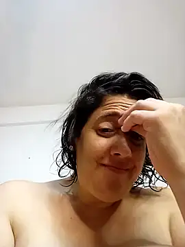 Snapshot of Sole_Love chatting on January 31, 2025, 1:34 pm Sole Love online show from January 31, 2025, 1:34 pm