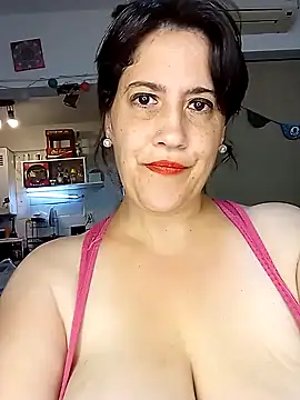 Snapshot of Sole_Love chatting on January 31, 2025, 4:38 pm Sole Love online show from January 31, 2025, 4:38 pm