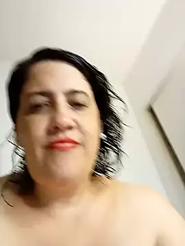 Snapshot of Sole_Love chatting on February 1, 2025, 1:20 pm Sole Love online show from February 1, 2025, 1:20 pm