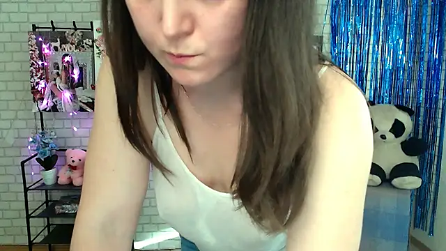 Snapshot of Darina_M_ chatting on March 5, 2025, 2:23 pm Darina M online show from March 5, 2025, 2:23 pm