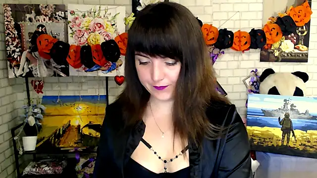 Snapshot of Darina_M_ chatting on October 31, 2025, 4:46 am Darina M online show from October 31, 2025, 4:46 am