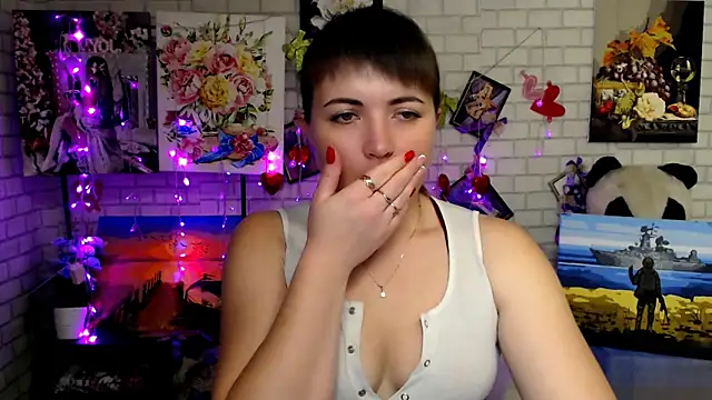 Snapshot of Darina_M_ chatting on November 7, 2025, 5:29 am Darina M online show from November 7, 2025, 5:29 am