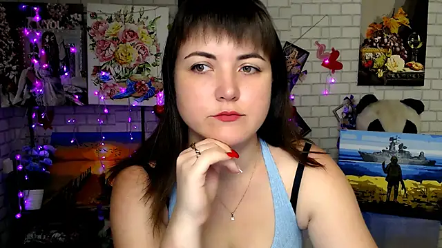 Snapshot of Darina_M_ chatting on November 21, 2025, 7:40 am Darina M online show from November 21, 2025, 7:40 am