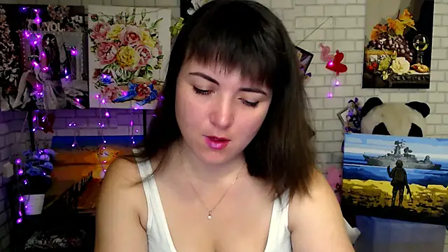 Snapshot of Darina_M_ chatting on November 30, 2025, 4:27 am Darina M online show from November 30, 2025, 4:27 am