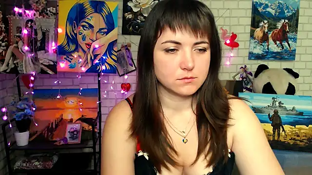 Snapshot of Darina_M_ chatting on February 5, 2026, 5:34 am Darina M online show from February 5, 2026, 5:34 am