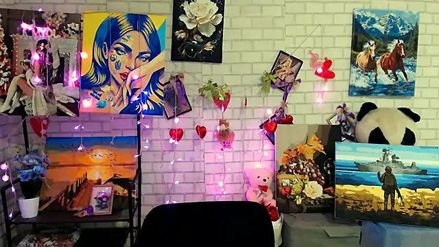 Snapshot of Darina_M_ chatting on February 12, 2026, 6:30 am Darina M online show from February 12, 2026, 6:30 am