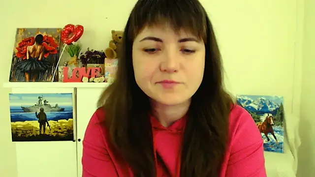 Snapshot of Darina_M_ chatting on February 27, 2026, 4:23 am Darina M online show from February 27, 2026, 4:23 am