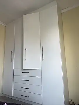 Snapshot of DarkBerry87 chatting on February 3, 2026, 4:12 pm DarkBerry87 online show from February 3, 2026, 4:12 pm