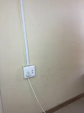 Snapshot of DarkBerry87 chatting on April 11, 2026, 5:12 am DarkBerry87 online show from April 11, 2026, 5:12 am