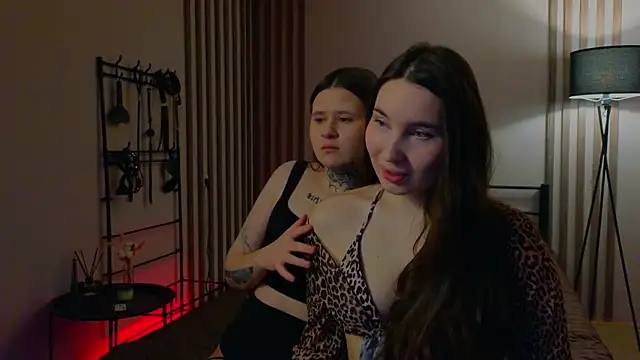 domDani subMay online show from March 3, 2025, 3:52 am