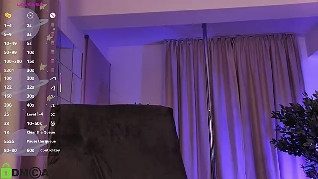 AllenaMoon online show from March 12, 2026, 8:04 pm