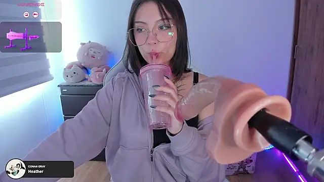 Hannya moon online show from November 19, 2025, 5:24 pm