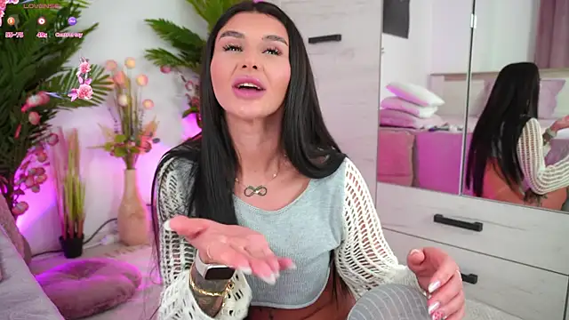 EmilyHudsson 1 online show from February 23, 2025, 12:19 am