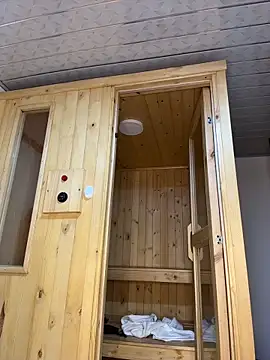 Snapshot of Barbielatinas chatting on December 14, 2025, 6:30 am Barbielatinas online show from December 14, 2025, 6:30 am