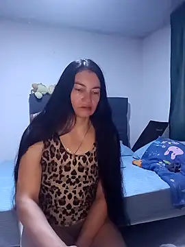 renata hot1 online show from November 21, 2025, 11:03 pm