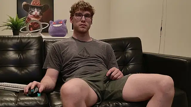 BlueEyedTallGuy94 online show from October 31, 2025, 2:12 am