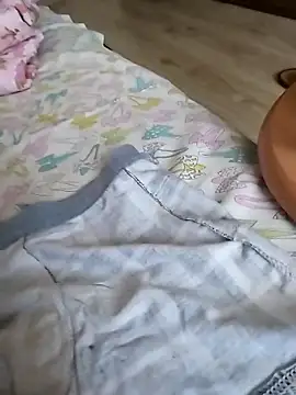 Grig1982 online show from October 16, 2025, 6:14 am