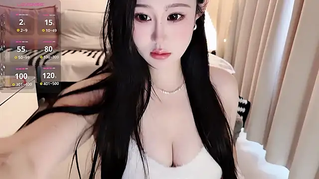 Snapshot of QQ-tutu chatting on December 18, 2025, 1:44 am QQ-tutu online show from December 18, 2025, 1:44 am