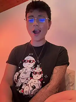 Snapshot of Ashley_Chriss chatting on January 10, 2025, 5:58 am Ashley Chriss online show from January 10, 2025, 5:58 am