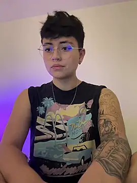 Snapshot of Ashley_Chriss chatting on February 23, 2025, 8:22 pm Ashley Chriss online show from February 23, 2025, 8:22 pm