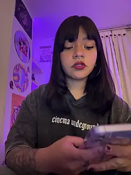 Snapshot of Ashley_Chriss chatting on September 27, 2025, 11:32 pm Ashley Chriss online show from September 27, 2025, 11:32 pm