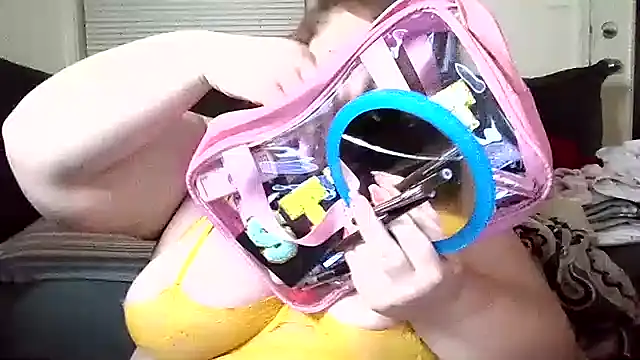 Snapshot of _GodessIsabella_97 chatting on March 6, 2025, 3:46 am GodessIsabella 97 online show from March 6, 2025, 3:46 am