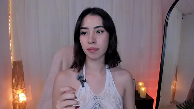 Catyloves online show from May 30, 2026, 10:40 pm