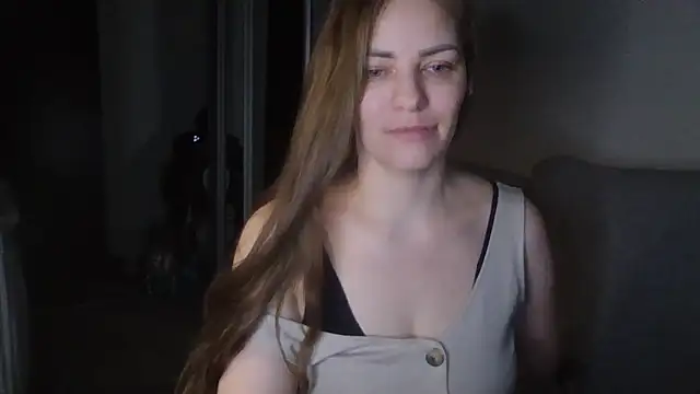 AnnaDiamond1 online show from February 11, 2026, 10:59 pm