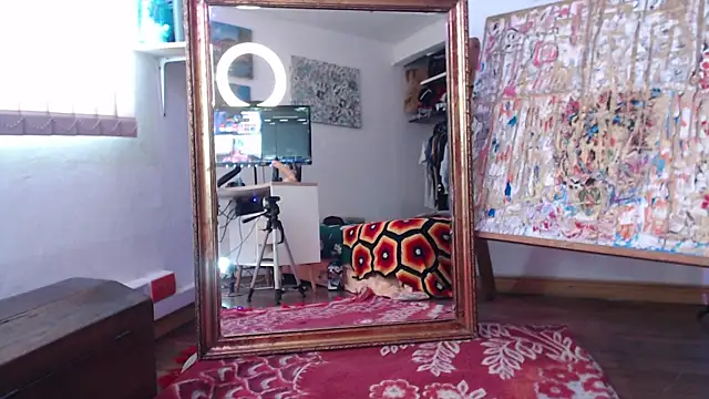 Siriss boyrag online show from February 27, 2025, 3:48 pm