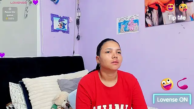 sara mendez2 online show from November 9, 2025, 11:03 pm