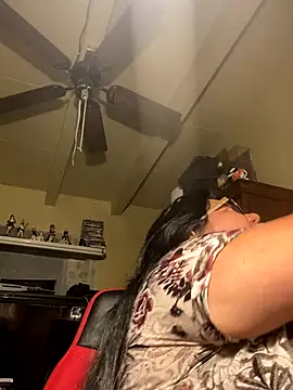 Snapshot of PhatBabie24_ chatting on November 23, 2025, 12:05 pm PhatBabie24 online show from November 23, 2025, 12:05 pm