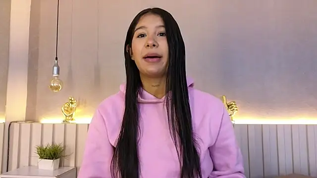 Aida moreno online show from March 11, 2026, 11:38 am