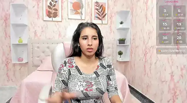 VICTORIA HOUSTON online show from December 12, 2024, 3:10 am