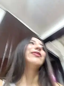 Snapshot of ailyn_miranda chatting on March 10, 2025, 3:34 am ailyn miranda online show from March 10, 2025, 3:34 am