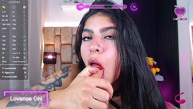 Snapshot of little_sophie18 chatting on February 23, 2025, 10:09 pm little sophie18 online show from February 23, 2025, 10:09 pm