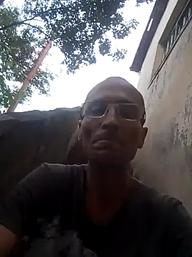 Snapshot of nevessartori chatting on January 2, 2025, 9:39 pm nevessartori online show from January 2, 2025, 9:39 pm