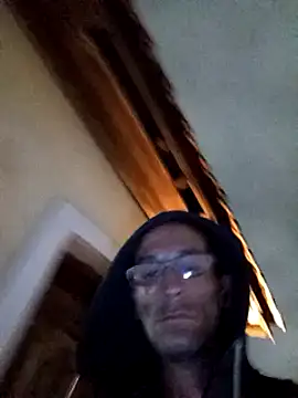 Snapshot of nevessartori chatting on January 15, 2025, 2:17 am nevessartori online show from January 15, 2025, 2:17 am