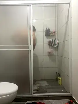 kevinsito1 online show from December 4, 2025, 4:55 am