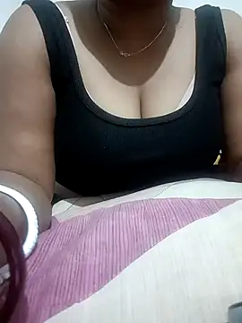 Snapshot of riya_kumari0 chatting on January 15, 2025, 5:26 pm riya kumari0 online show from January 15, 2025, 5:26 pm