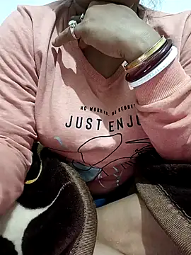 Snapshot of riya_kumari0 chatting on January 28, 2025, 7:00 pm riya kumari0 online show from January 28, 2025, 7:00 pm