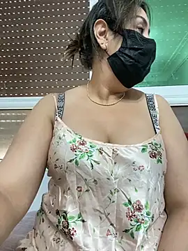 Jawahir-pretty-women online show from October 27, 2025, 10:19 am