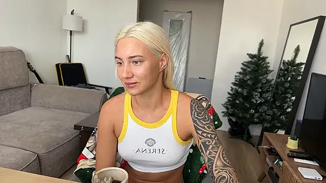 AnneBall online show from December 15, 2025, 8:07 am