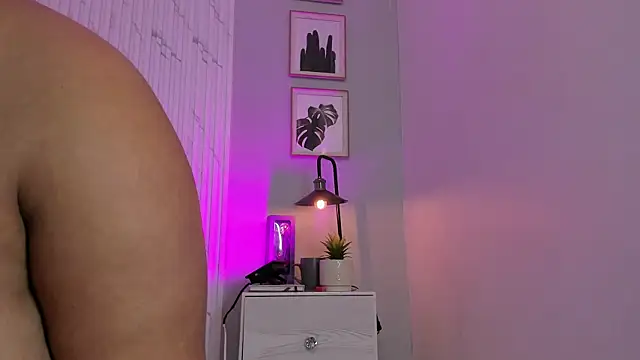 samatha collins online show from January 15, 2025, 3:18 pm