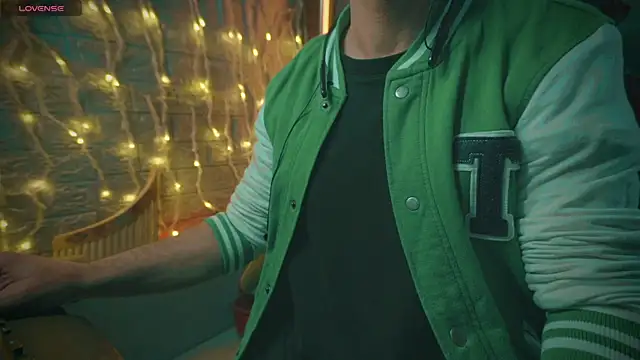 alex-volo online show from December 27, 2024, 4:36 am