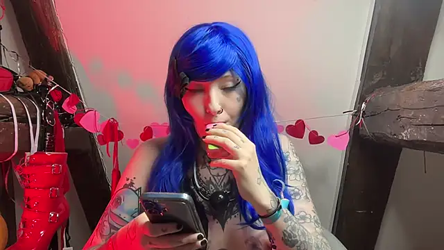 coyemoo online show from March 10, 2026, 10:42 am