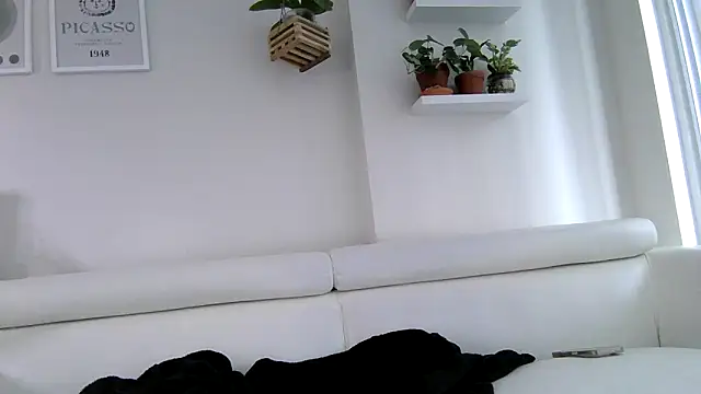 Snapshot of badblondebunny chatting on October 29, 2025, 6:20 pm badblondebunny online show from October 29, 2025, 6:20 pm