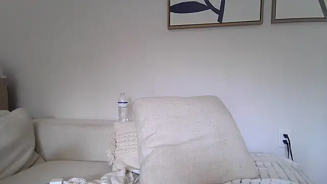 Snapshot of badblondebunny chatting on December 2, 2025, 5:41 pm badblondebunny online show from December 2, 2025, 5:41 pm