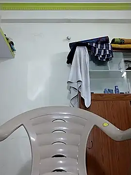 Snapshot of Kashish_18 chatting on February 10, 2026, 7:34 am Kashish 18 online show from February 10, 2026, 7:34 am